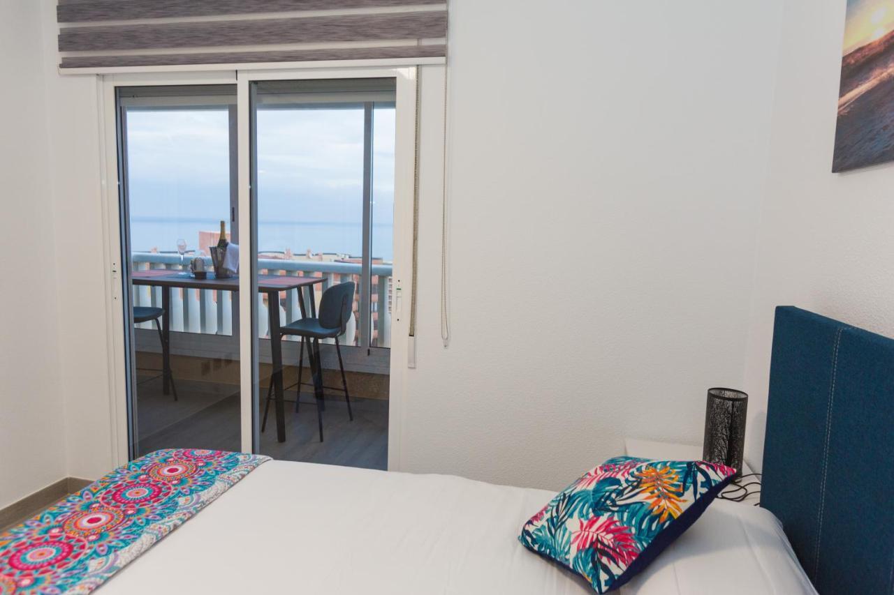 Vistas Al Mar Apartment Arenales del Sol Bagian luar foto